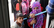 Mientras los combates hacen estragos en el noreste de Siria, el UNFPA cubre las necesidades de las mujeres