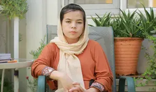 “Rendirse no es opción”: esperanza para las afganas obligadas a...